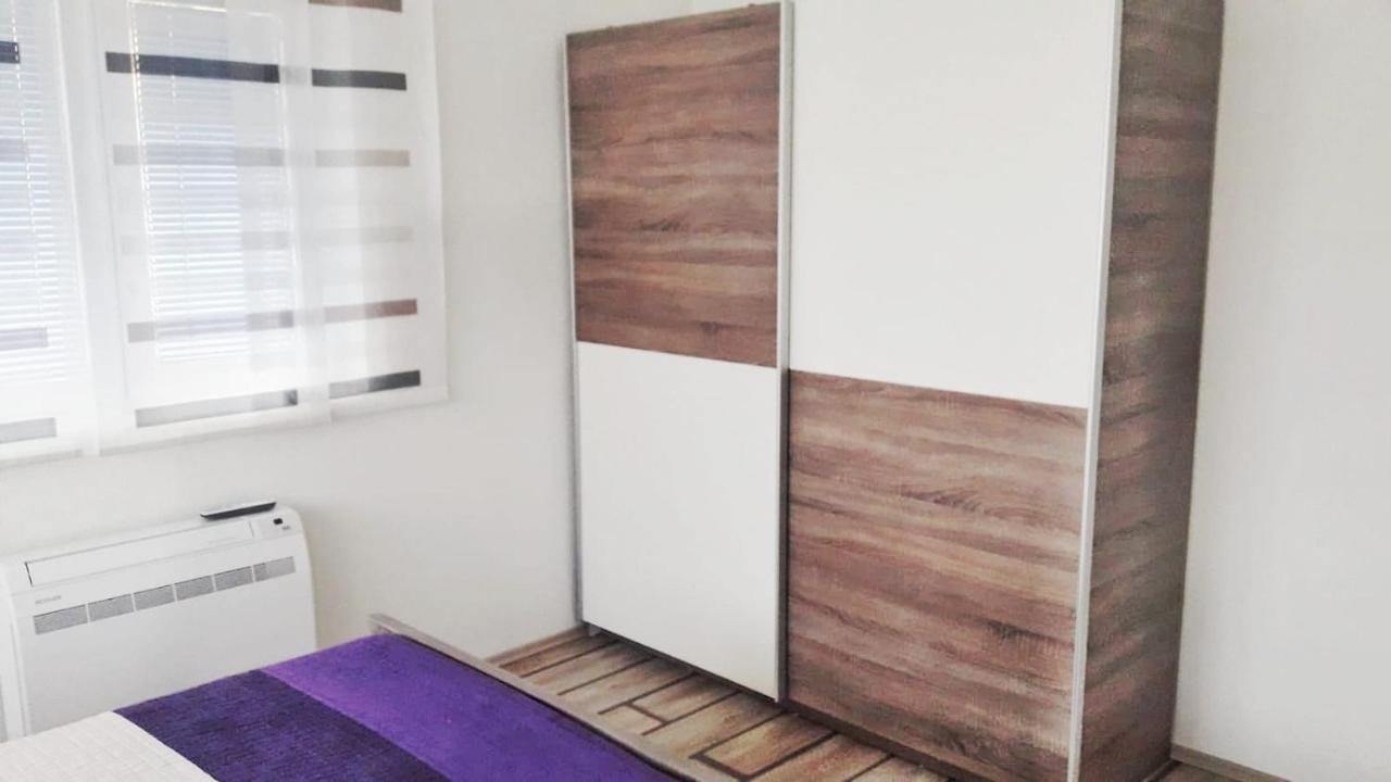 Apartment Srima Esterno foto